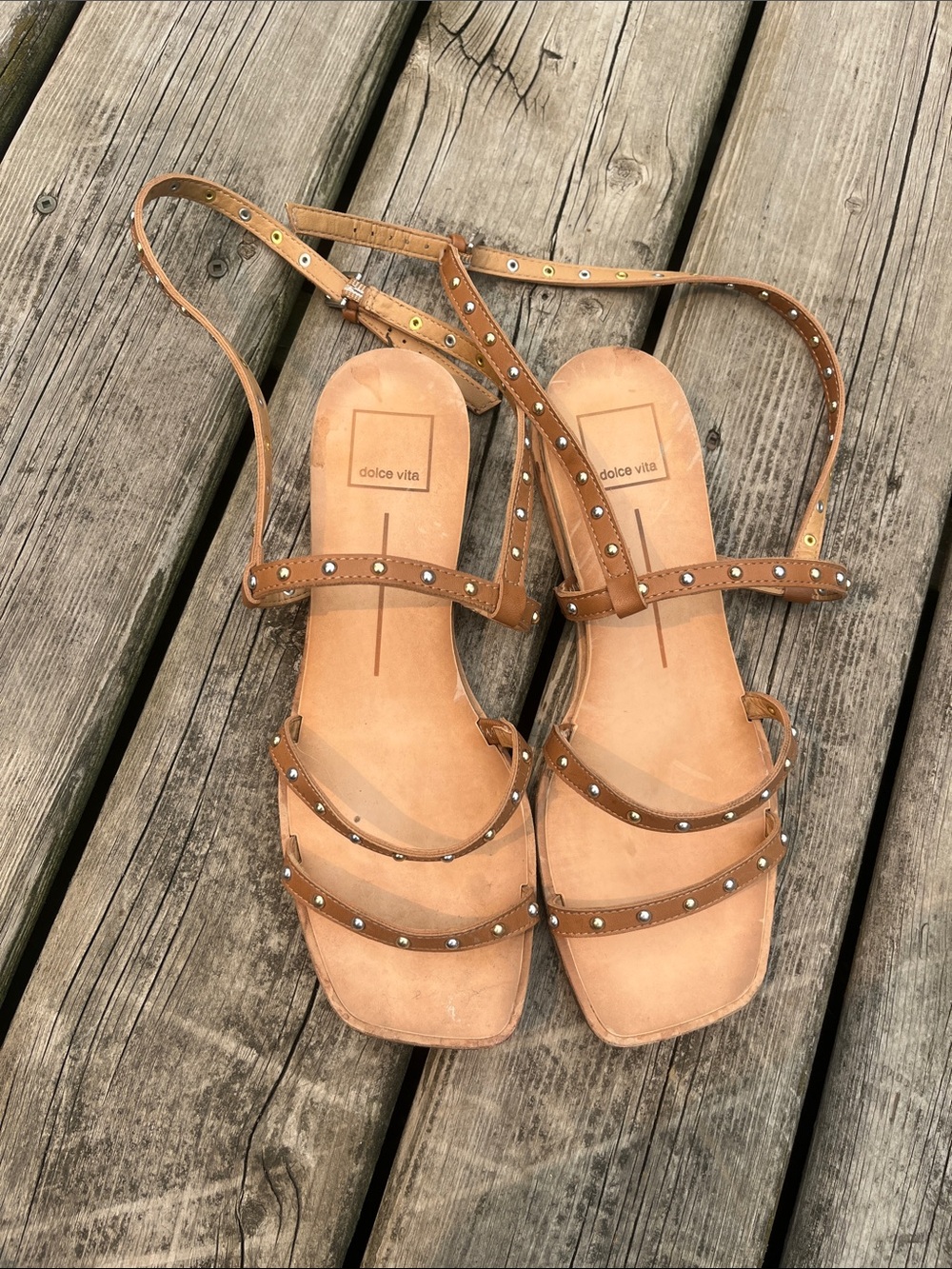 Dolce Vita Brown Studded Strappy Square-Toe Sandals